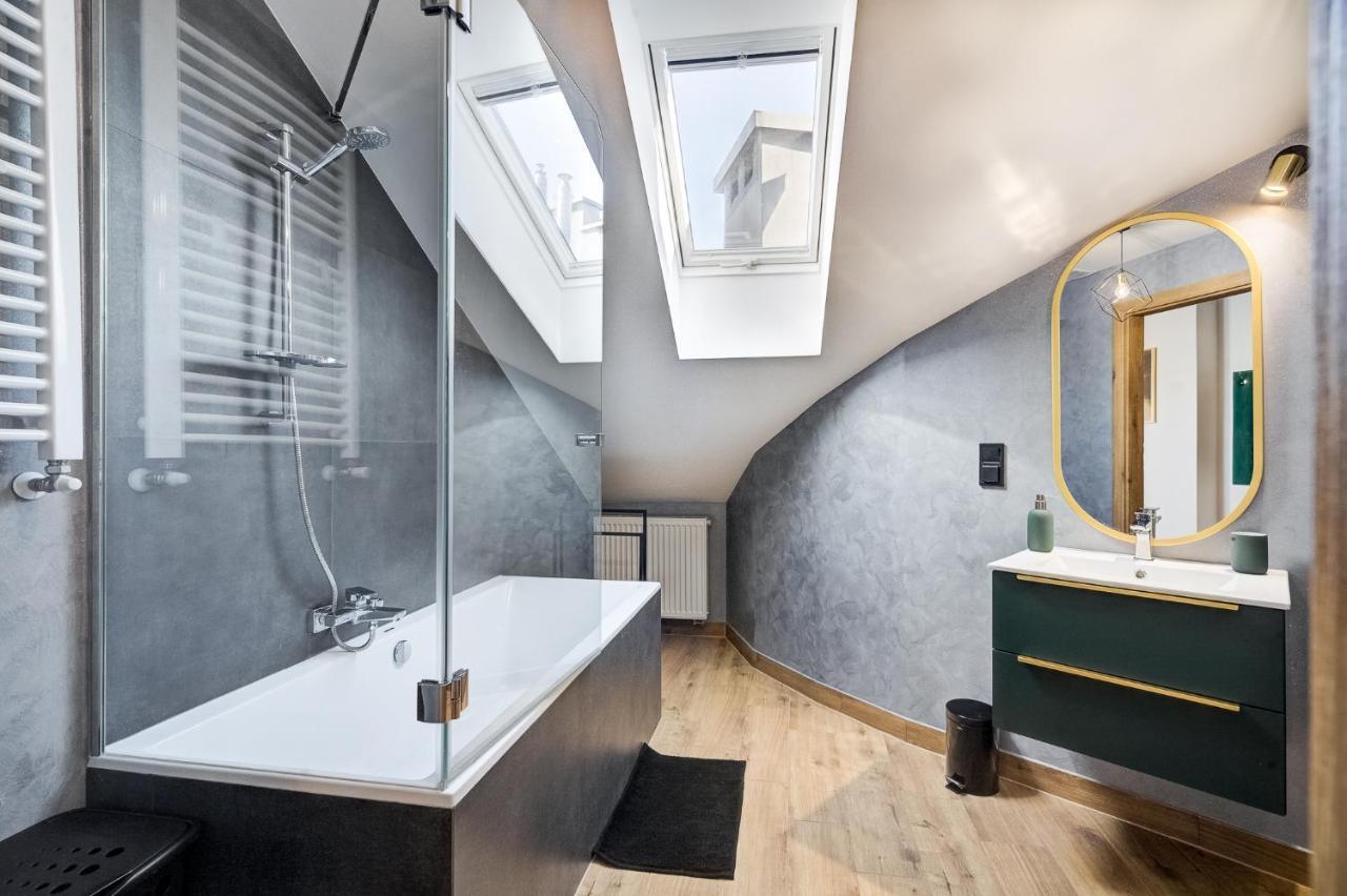 Appartement Przy Deptaku à Nowy Sącz Extérieur photo