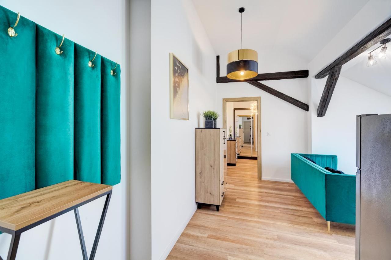 Appartement Przy Deptaku à Nowy Sącz Extérieur photo
